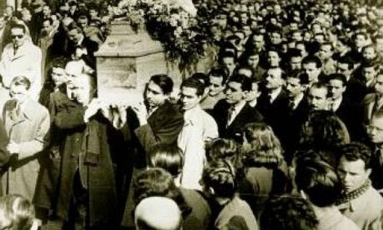 «Ηχήστε οι Σάλπιγγες»: Η Κηδεία του Κωστή Παλαμά
