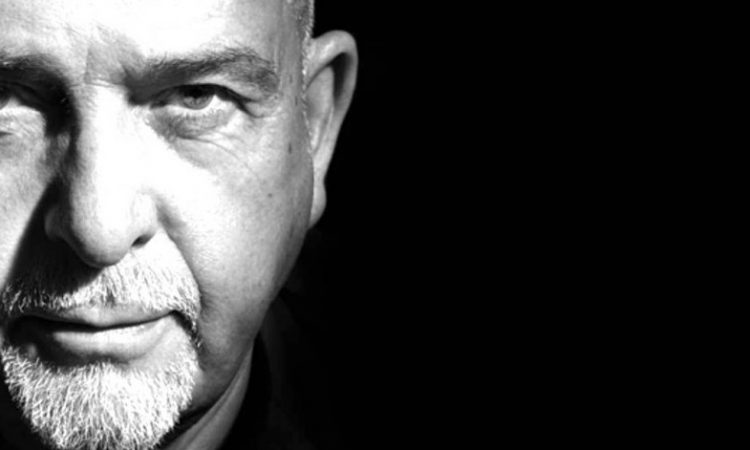 Peter Gabriel | Η μουσική είναι μία παγκόσμια γλώσσα που ενώνει τους ανθρώπους και αποδεικνύει την ανοησία του ρατσισμού…